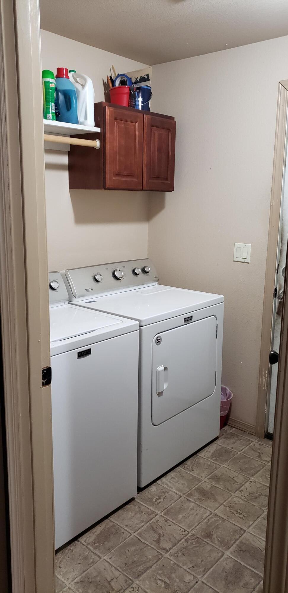 52252 Stearns Road La Pine, OR 97739 - Photo 12 of 18 20230211_091054