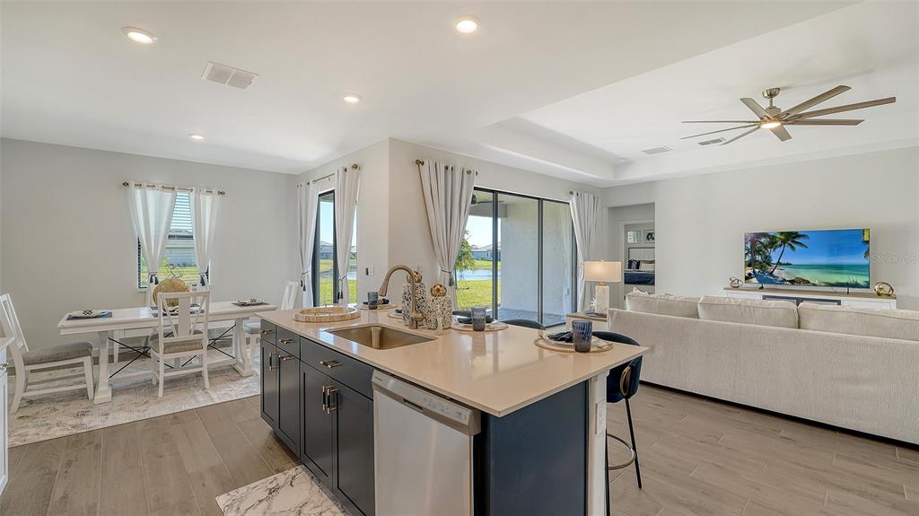 4909 Oyster Pearl Street Lakewood Ranch, FL 34211 - Photo 17 of 72