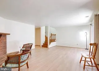 $3,700 | 8931 Park Forest Drive, Springfield, VA 22152