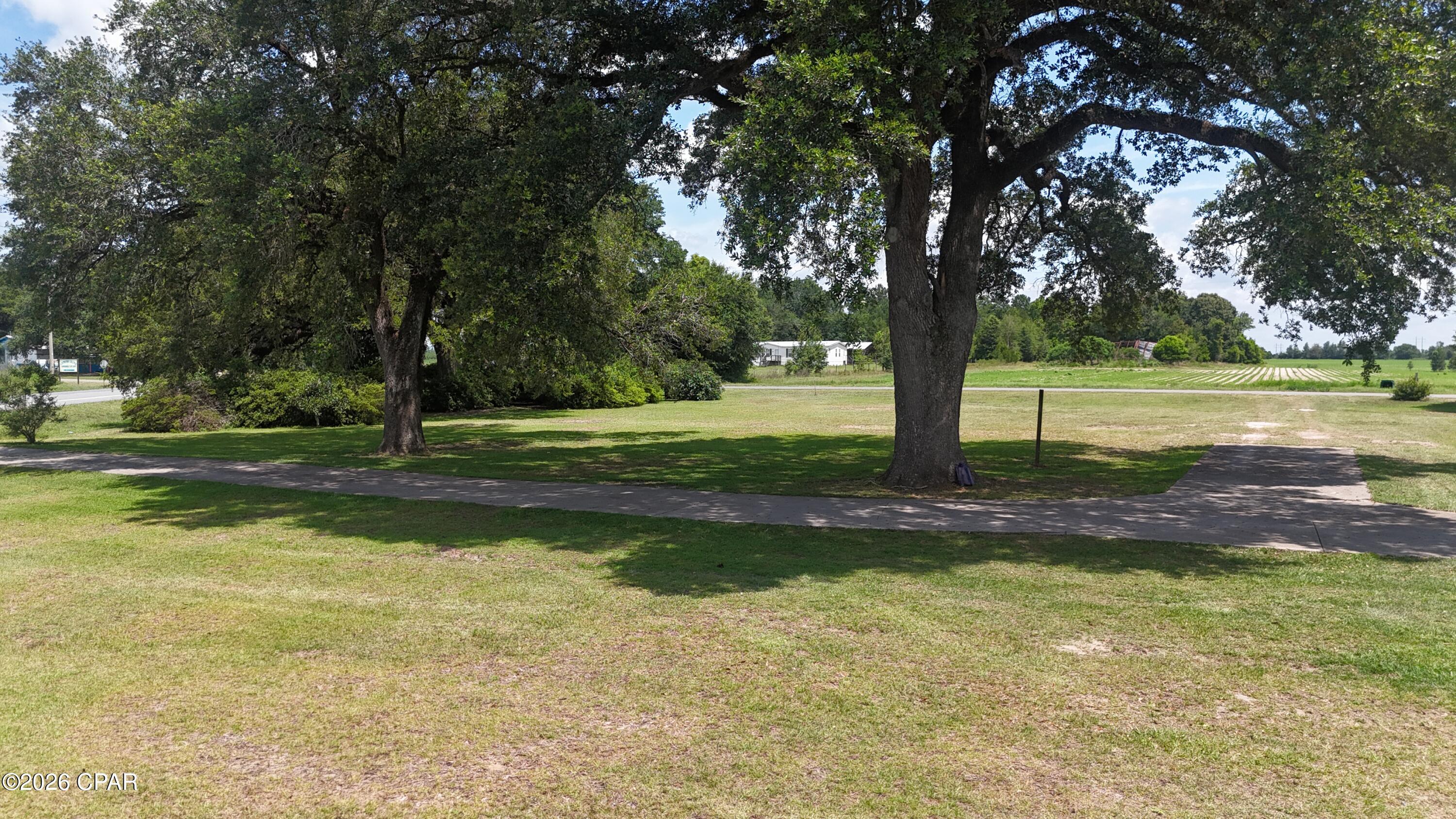 6731 Butler Road Grand Ridge, FL 32442 - Photo 24 of 30