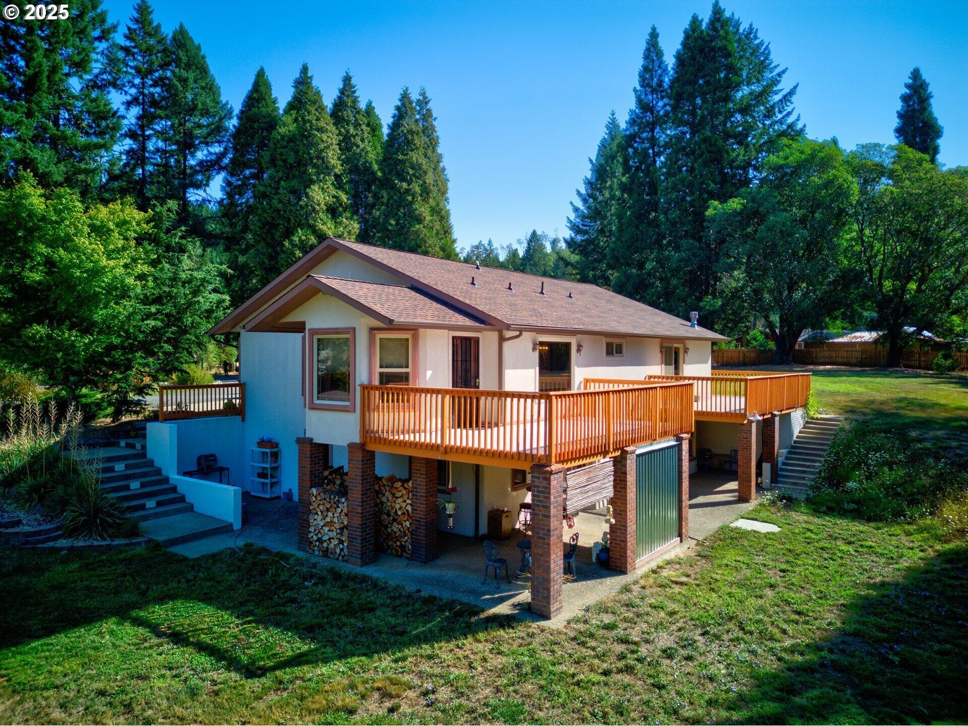 913 Starveout Creek Road Azalea, OR 97410 - Photo 2 of 28 583706427-2