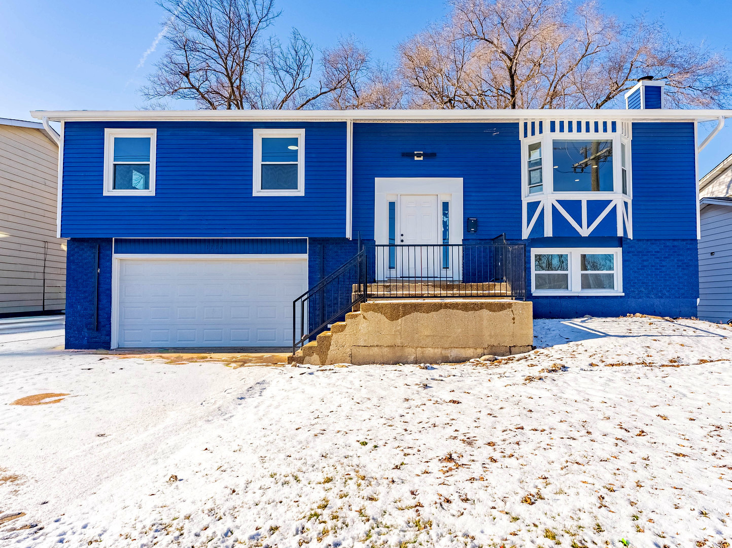 1116 Busse Road Mount Prospect, IL 60056 - Photo 1 of 33 Gallery Image 1