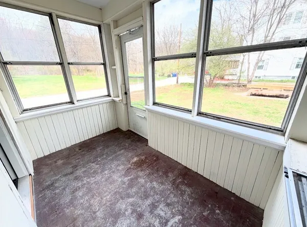 $1,800 | 38 A Street, Unit A, West Warren, MA 01092