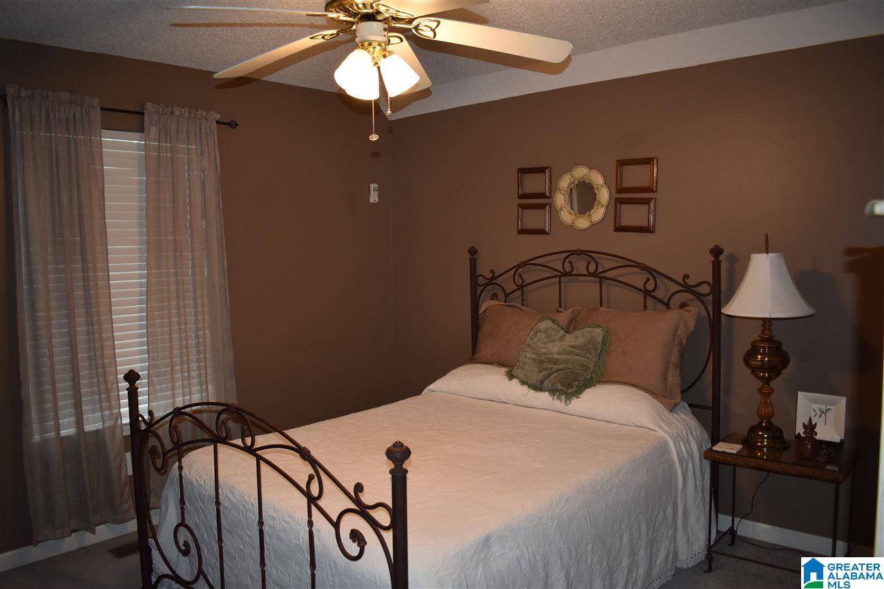 609 Park Forest Lane Alabaster, AL 35007 - Photo 34 of 40