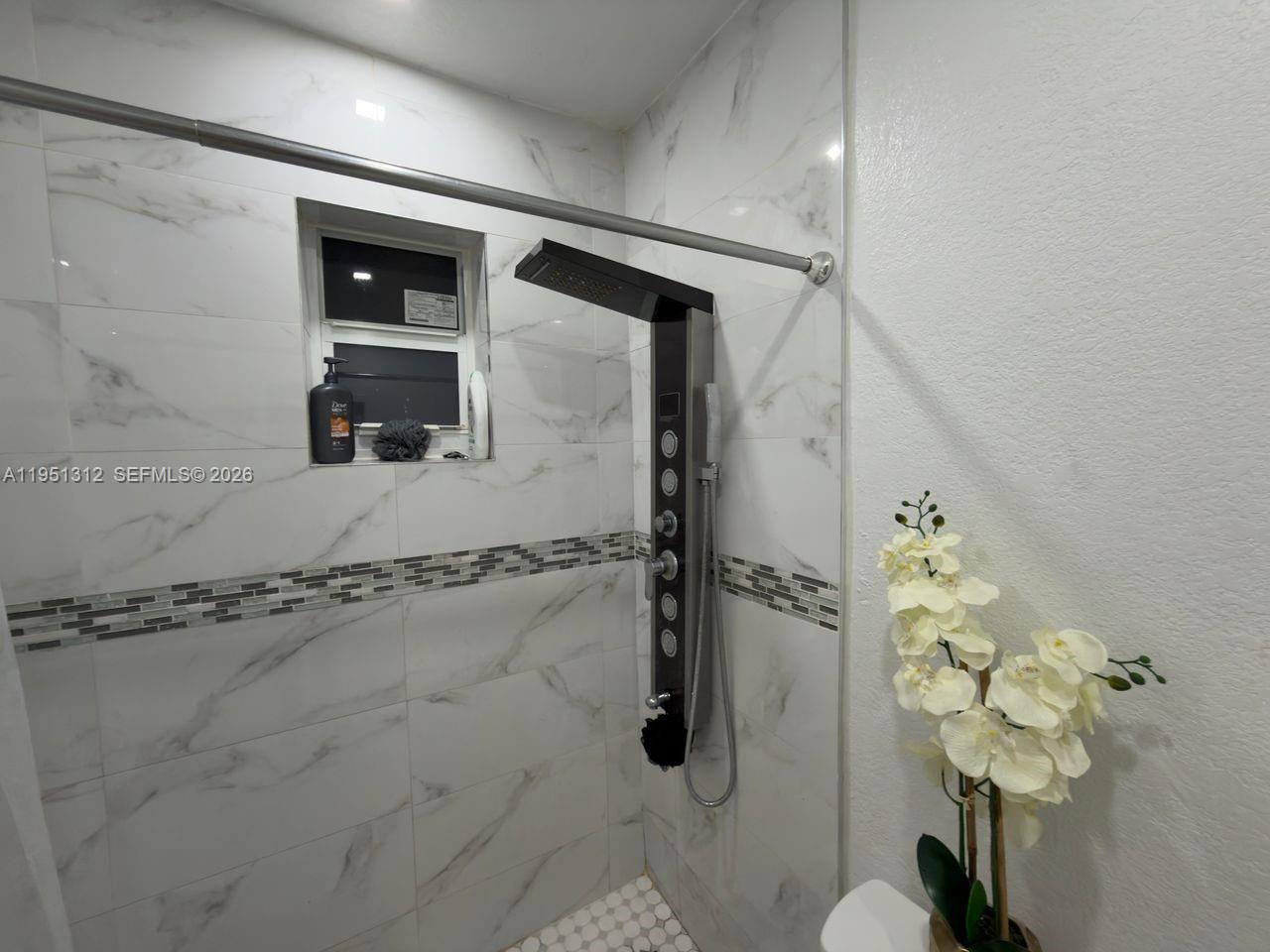 224 East 42nd Street Hialeah, FL 33013 - Photo 38 of 59