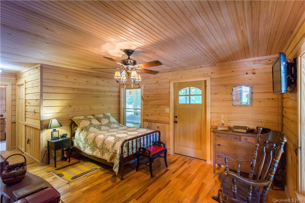 4548 Table Rock Mountain Road Morganton, NC 28655 - Photo 11 of 18 Gallery Image 11