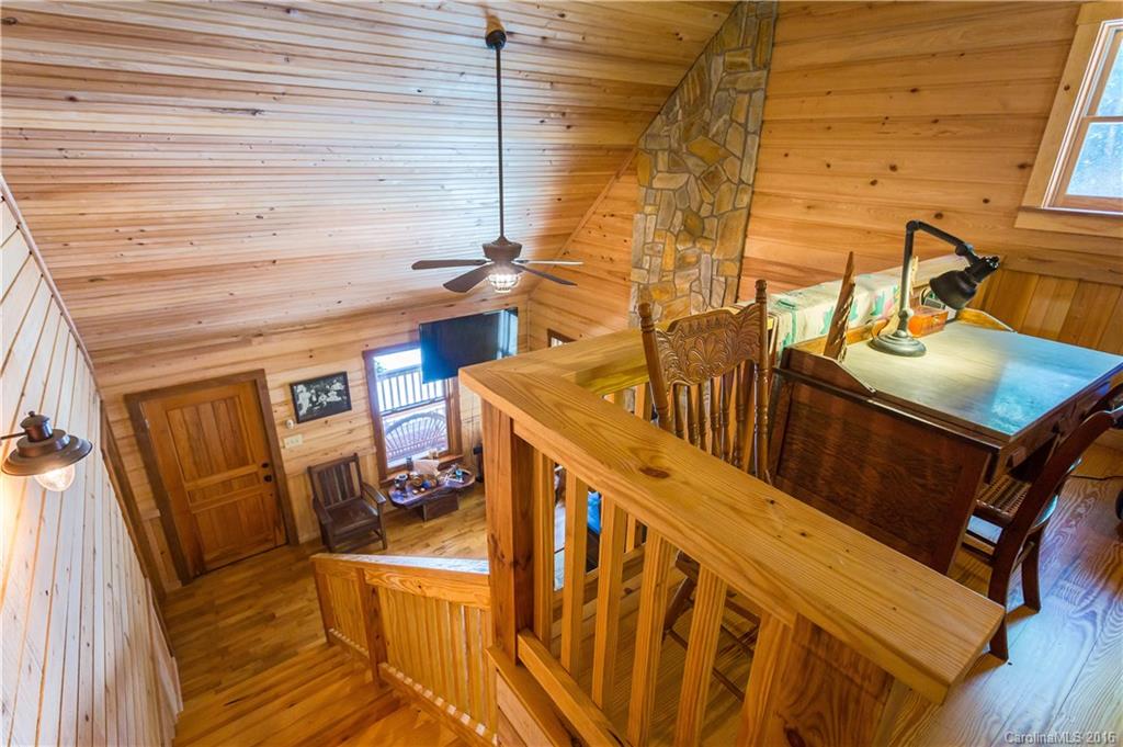 4548 Table Rock Mountain Road Morganton, NC 28655 - Photo 5 of 18 Gallery Image 5