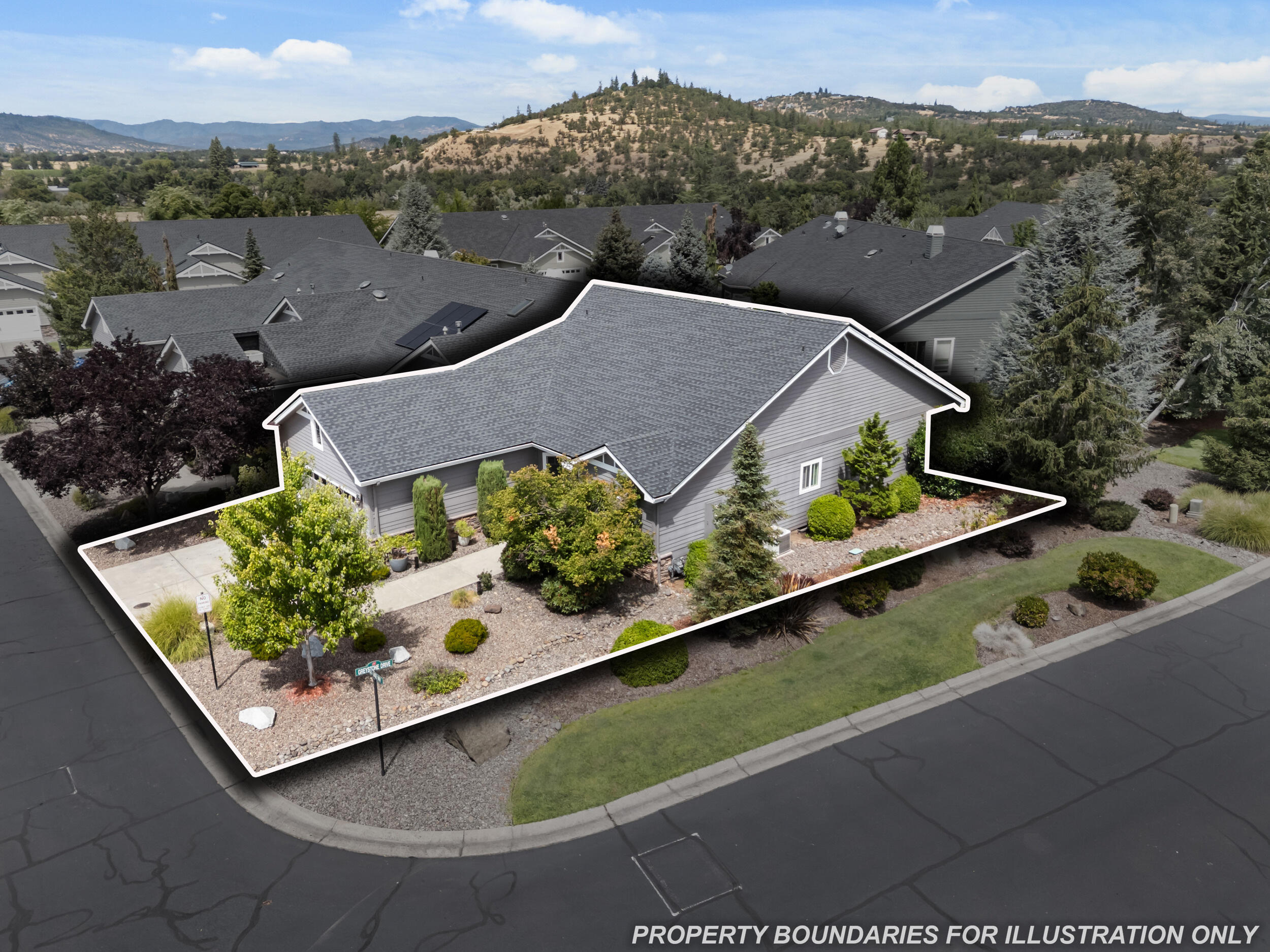 115 Sandridge Way Eagle Point, OR 97524 - Photo 7 of 36 115 Sandridge Way - Lotline 4