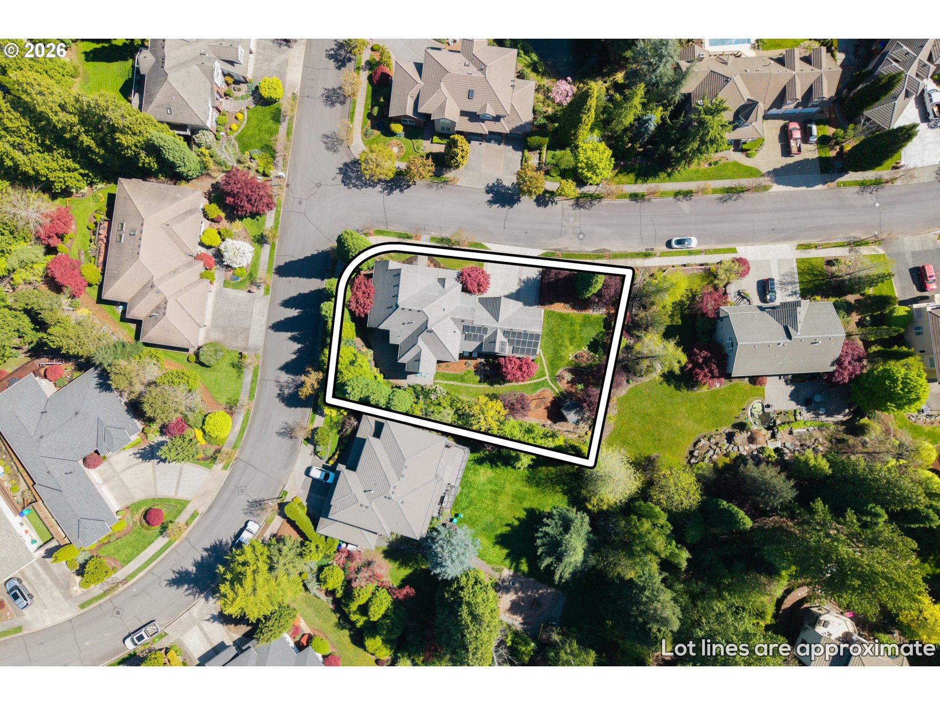 2633 Southeast Vista Way Gresham, OR 97080 - Photo 43 of 48 an aerial view of houses and roads