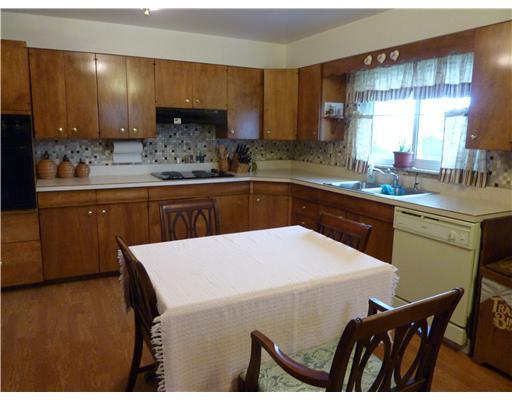 722 Bell Point Road Apollo, PA 15613 - Photo 5 of 12 Kitchen. Large country kitchen with updated appliances and new flooring was done in February 2010
