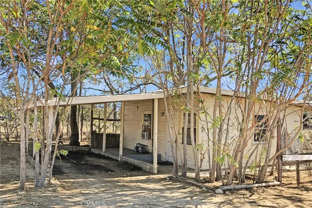 $299,999 | 32237 Yucaipa Boulevard, Yucaipa, CA 92399