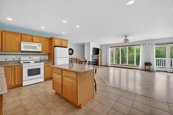 $299,900 | 334 Marion Street, Jackson, MI 49203