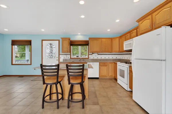 $299,900 | 334 Marion Street, Jackson, MI 49203