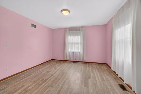 $299,900 | 334 Marion Street, Jackson, MI 49203