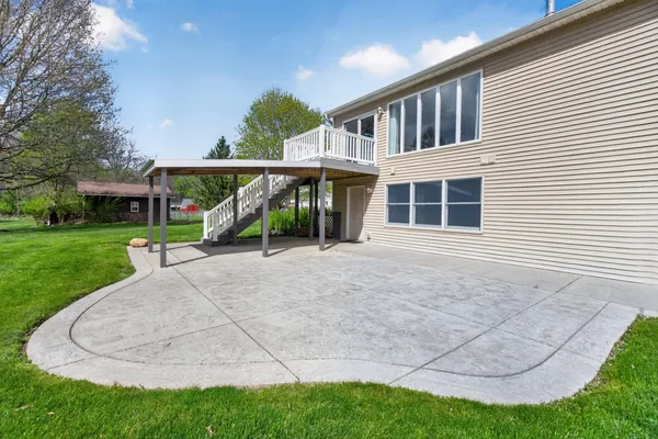 $299,900 | 334 Marion Street, Jackson, MI 49203