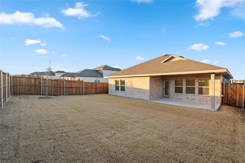 1304 Elliott Road Howe, TX 75459 - Photo 4 of 26
