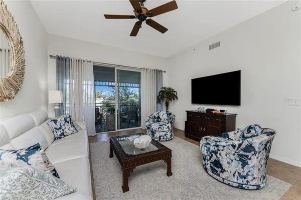 $289,900 | 5117 Melbourne Street, Unit B304, Punta Gorda, FL 33980