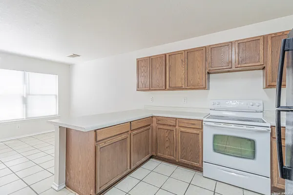 $1,665 | 9042 Twincreek Farm, Converse, TX 78109