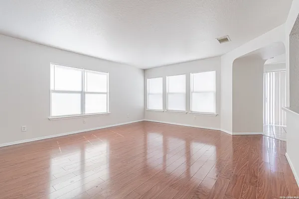 $1,665 | 9042 Twincreek Farm, Converse, TX 78109