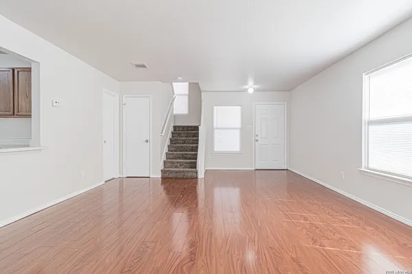 $1,665 | 9042 Twincreek Farm, Converse, TX 78109