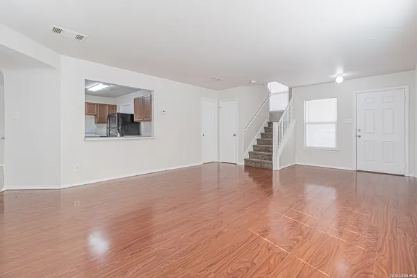 $1,665 | 9042 Twincreek Farm, Converse, TX 78109