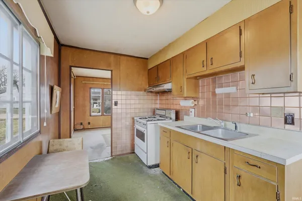 $120,000 | 3623 Carroll Street, South Bend, IN 46614