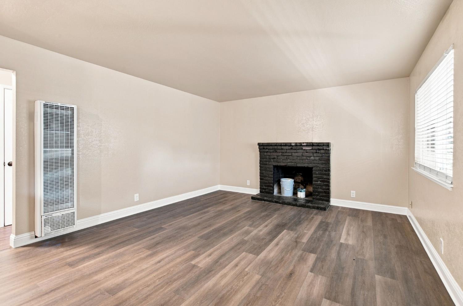 1707 West Swain Road, Unit 3 Stockton, CA 95207 - Photo 8 of 36 Gallery Image 8