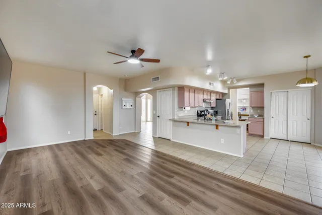 $2,750 | 20021 North 38th Lane, Glendale, AZ 85308