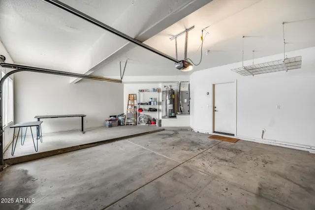 $2,750 | 20021 North 38th Lane, Glendale, AZ 85308