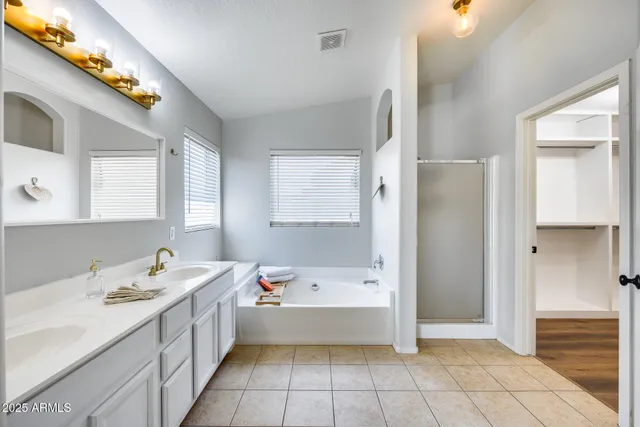 $2,750 | 20021 North 38th Lane, Glendale, AZ 85308