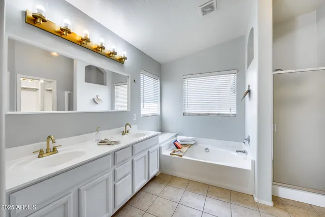 $2,750 | 20021 North 38th Lane, Glendale, AZ 85308