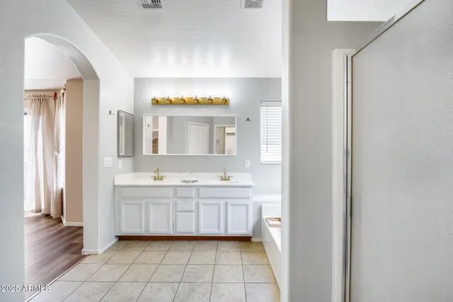 $2,750 | 20021 North 38th Lane, Glendale, AZ 85308