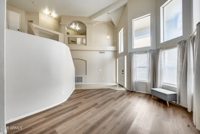 $2,750 | 20021 North 38th Lane, Glendale, AZ 85308