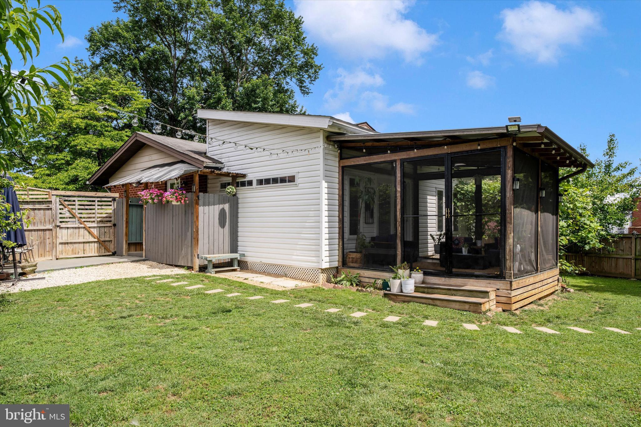 11816 Selfridge Road Silver Spring, MD 20906 - Photo 47 of 59 Exterior Back