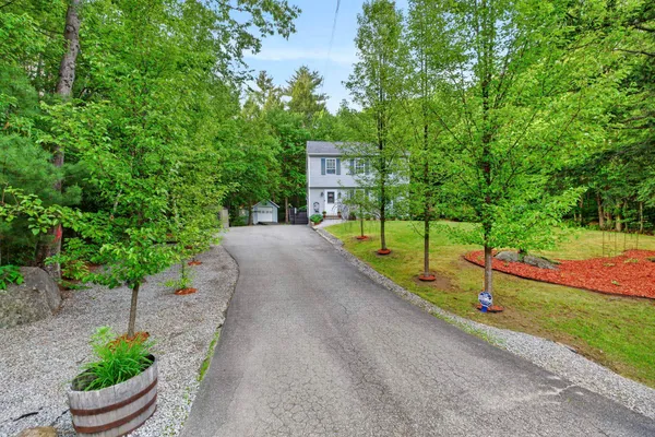 $412,500 | 184 Jefferson Drive, Hillsborough, NH 03244