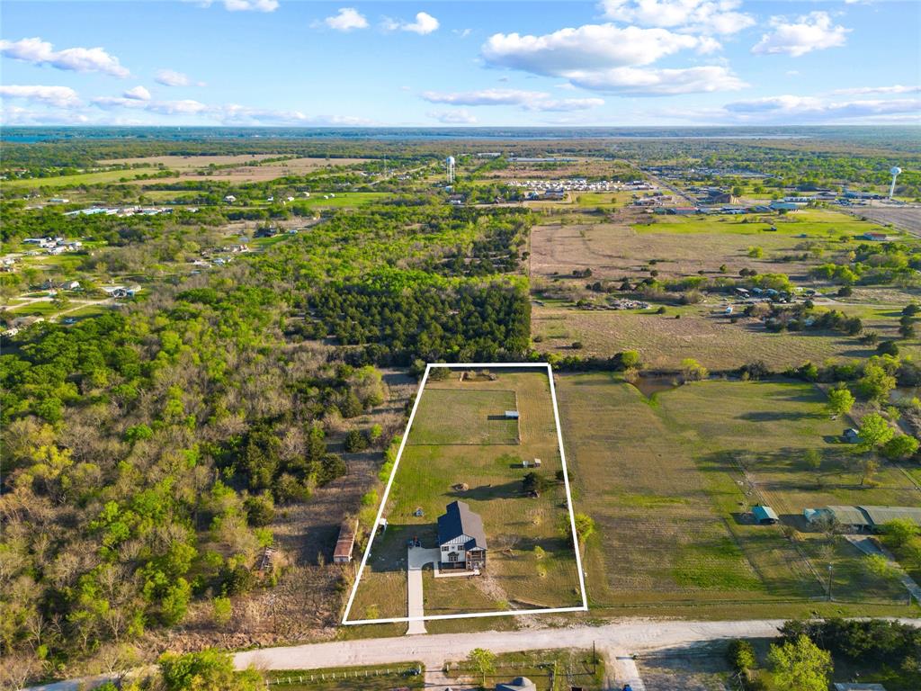 641 Countess Road Quinlan, TX 75474 - Photo 7 of 40