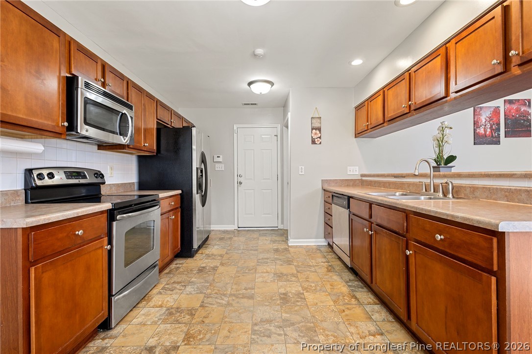 167 Ranier Drive Raeford, NC 28376 - Photo 5 of 26