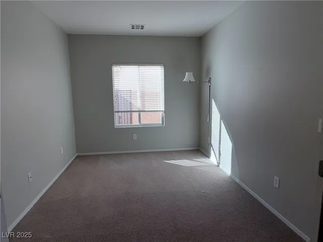 $2,000 | 2223 Twin Falls Drive, Henderson, NV 89044