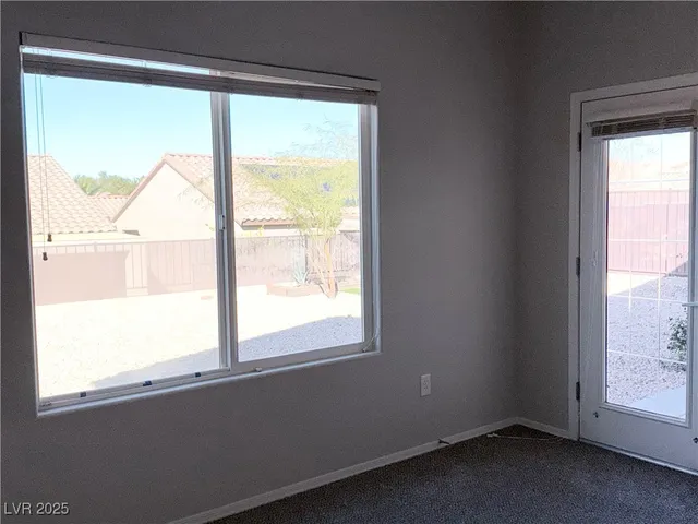 $2,000 | 2223 Twin Falls Drive, Henderson, NV 89044