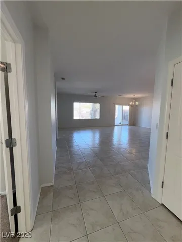 $2,000 | 2223 Twin Falls Drive, Henderson, NV 89044