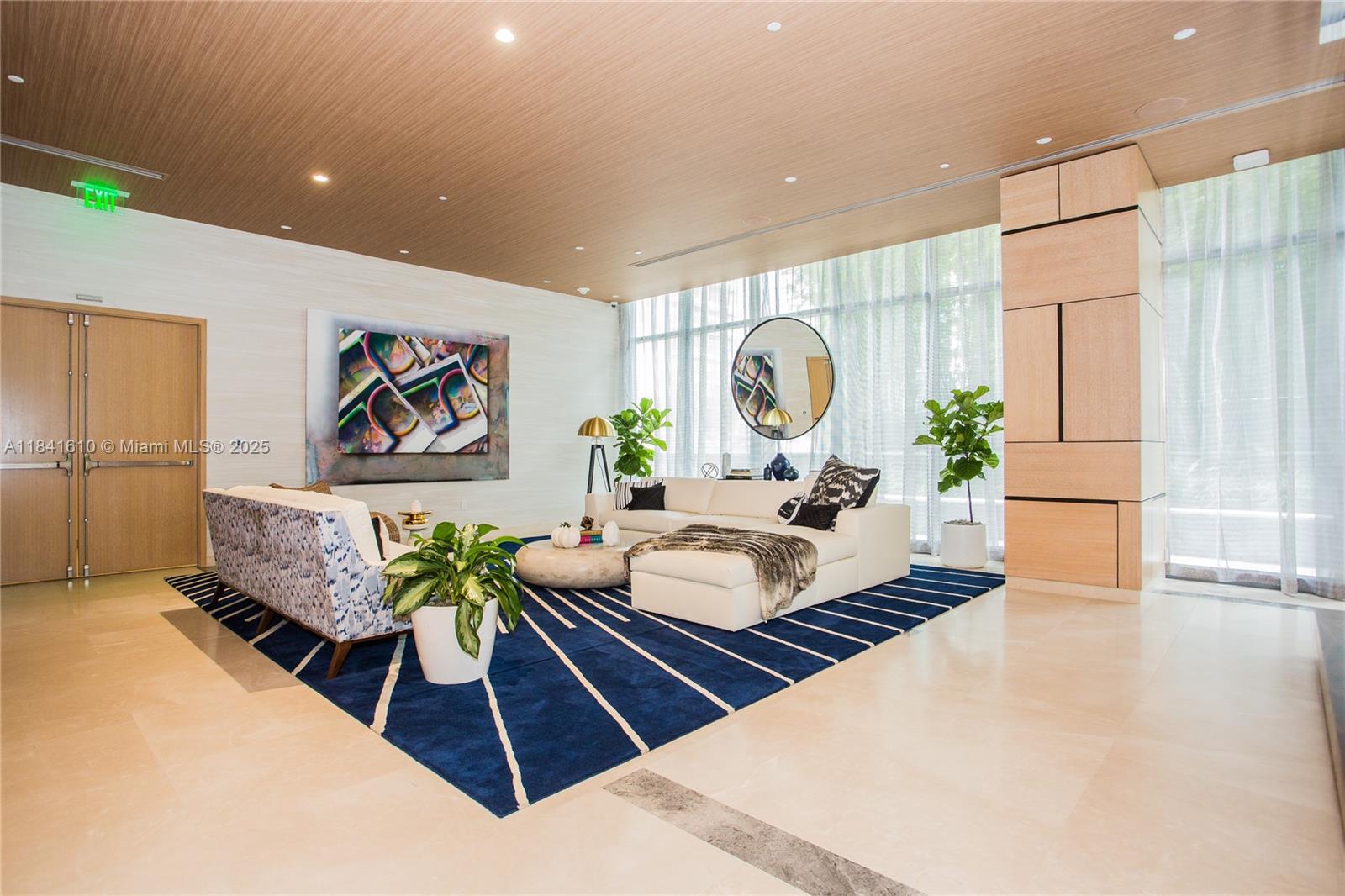 45 Southwest 9th Street, Unit 3803 Miami, FL 33130 - Photo 34 of 54 a living room with furniture potted plant and a window