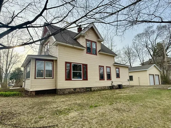 $250,000 | 227 1st Avenue Southeast, Glenwood, MN 56334