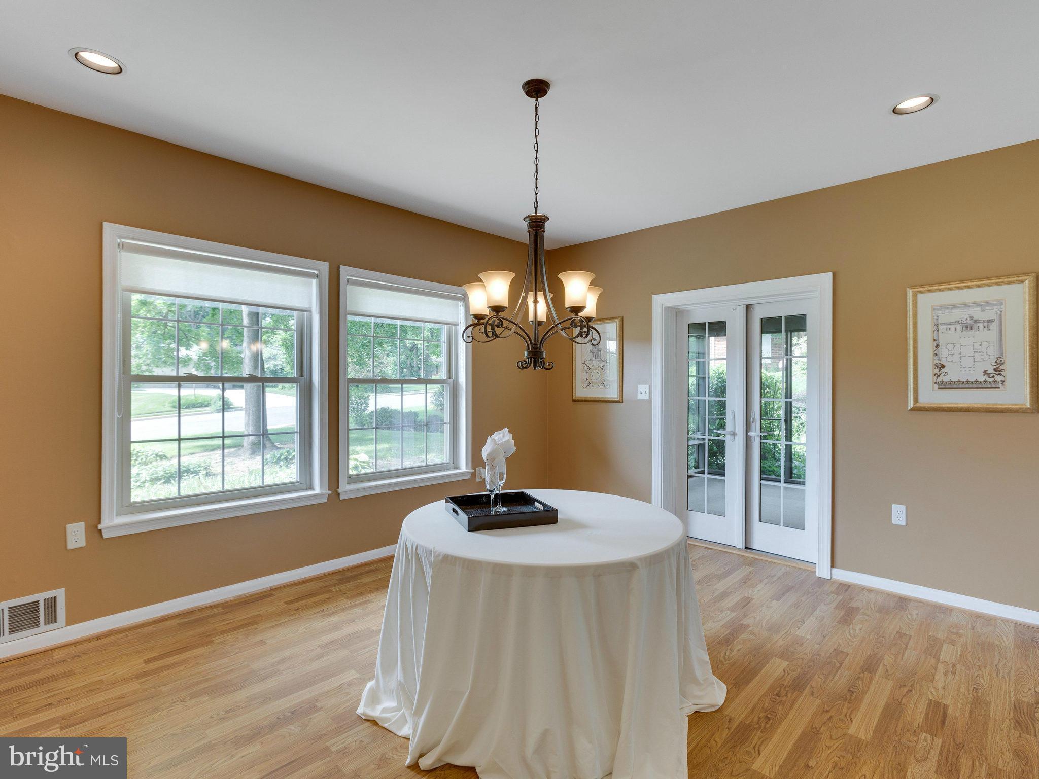 11044 Ring Road Reston, VA 20190 - Photo 11 of 30 Dining Room