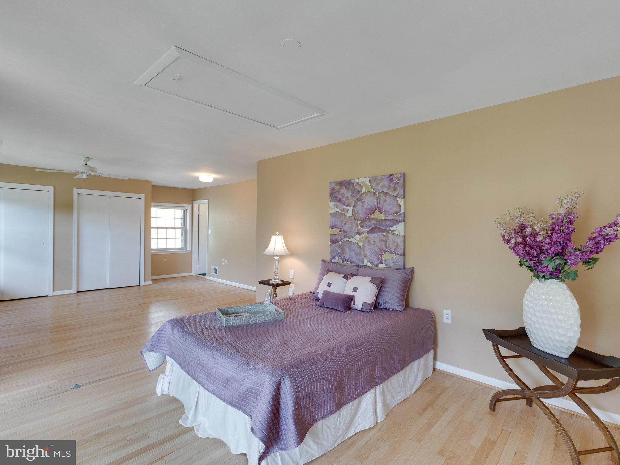 11044 Ring Road Reston, VA 20190 - Photo 16 of 30 Bedroom (Master)