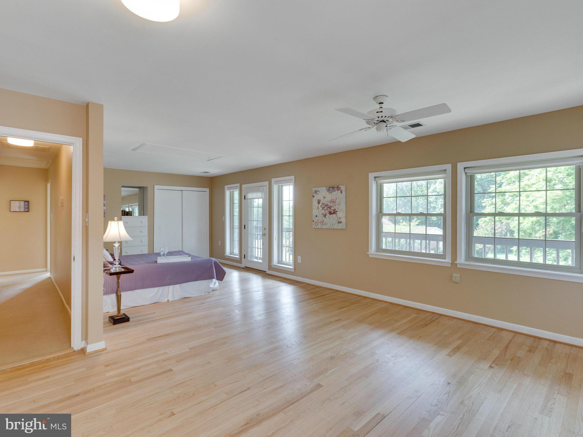 11044 Ring Road Reston, VA 20190 - Photo 17 of 30 Bedroom (Master)