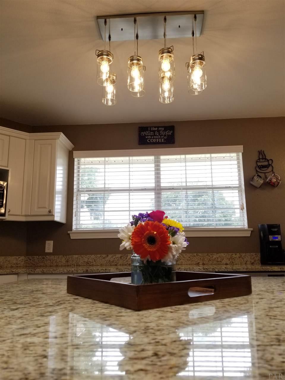 871 Ridge View Lane Pensacola, FL 32514 - Photo 10 of 30 Gallery Image 10