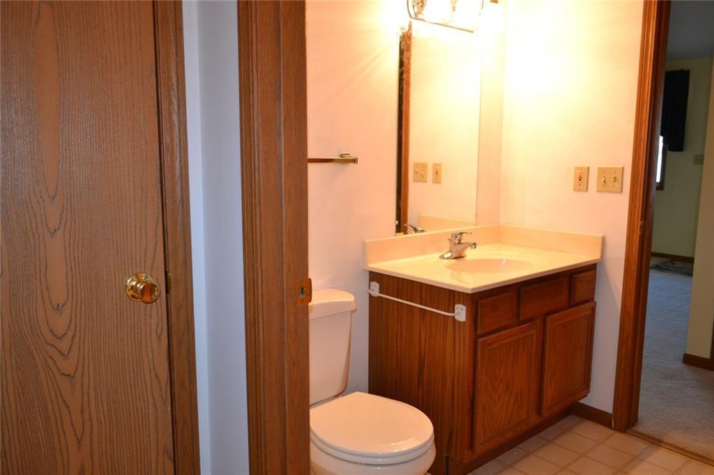 1511 Student Springfield, OH 45503 - Photo 15 of 22