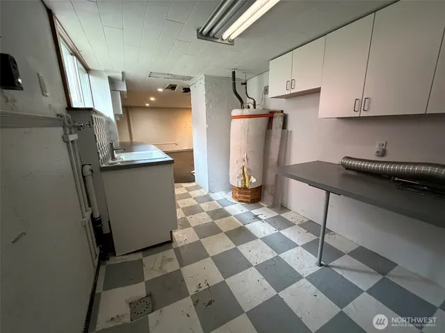 a view of a backyard with plants