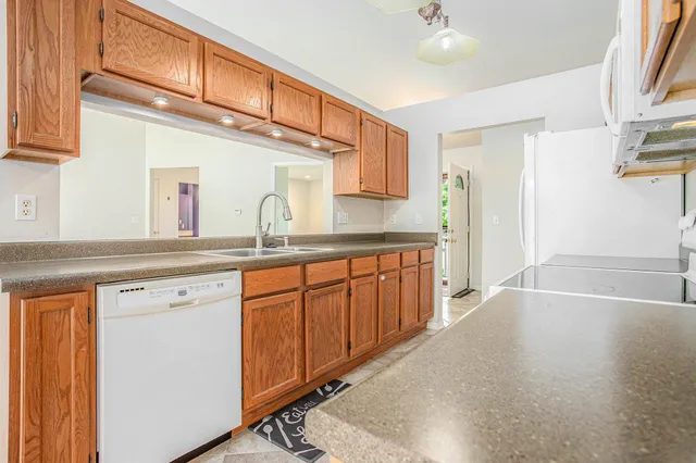 $280,000 | 90 Oakdale Lane, Coldwater, MI 49036