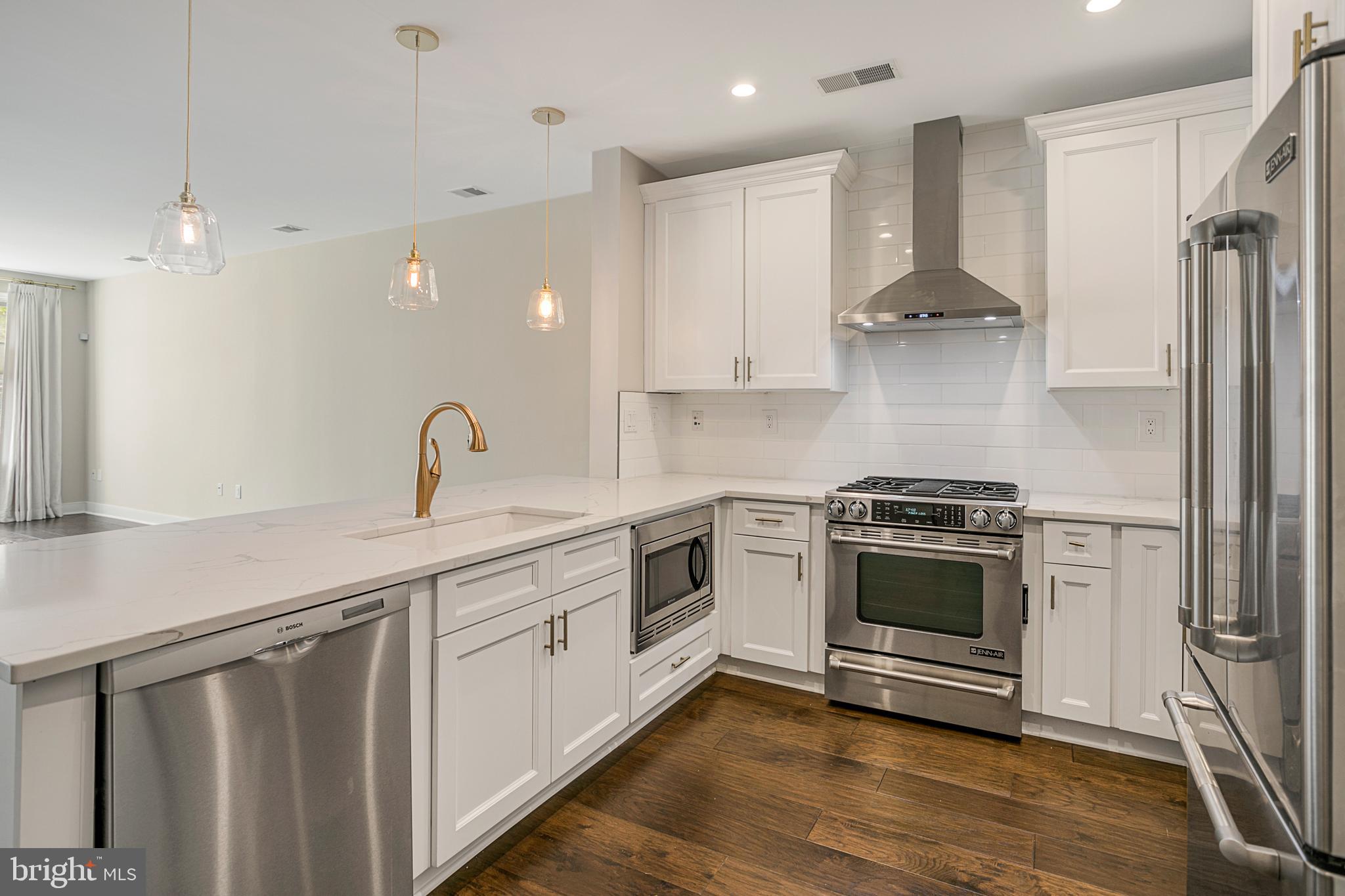 1418 North Rhodes Street, Unit B107 Arlington, VA 22209 - Photo 8 of 25